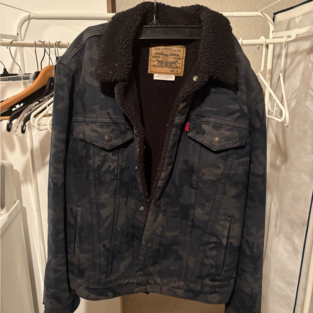Levi's Black Camo Sherpa Jacket